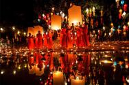 Фестиваль небесных фонариков йи пенг в таиланде